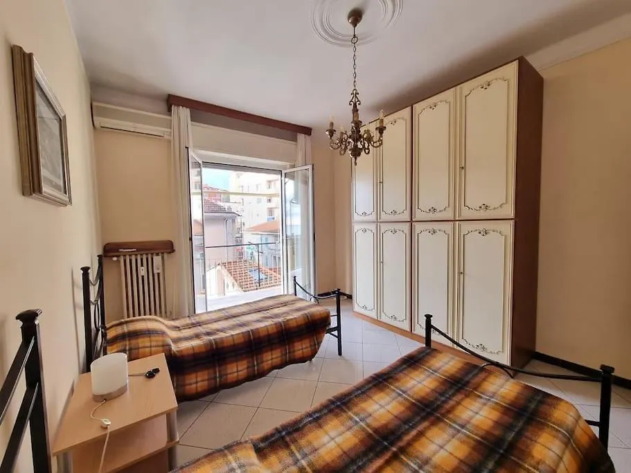 Casa Narciso Apartment Imperia 0*,